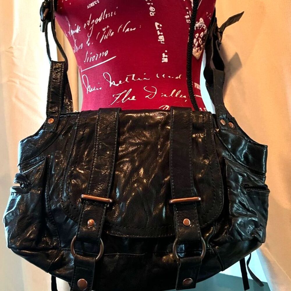 Vintage Y2K BCBG Max Azria Black Leather Shoulder Bag Multi Pocket Moto Boho Alt - Picture 3 of 7